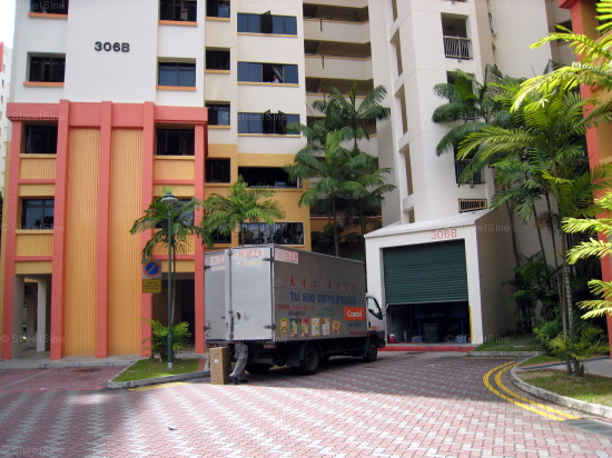 Blk 306B Anchorvale Link (S)542306 #307322